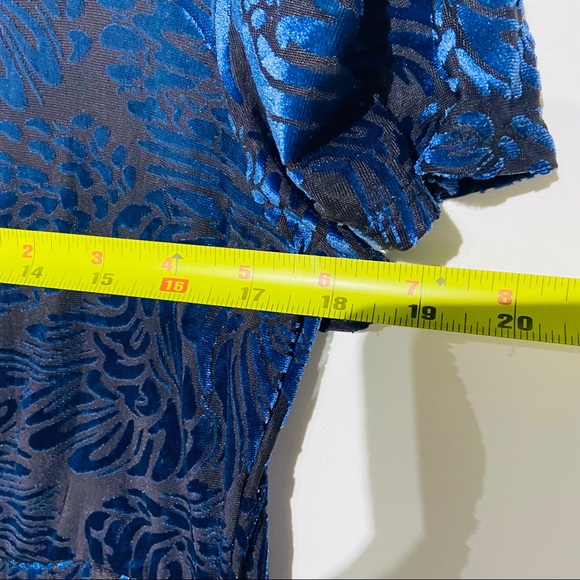 Torrid NAVY VELVET PRINTED V-NECK SKATER DRESS - Picture 9 of 11